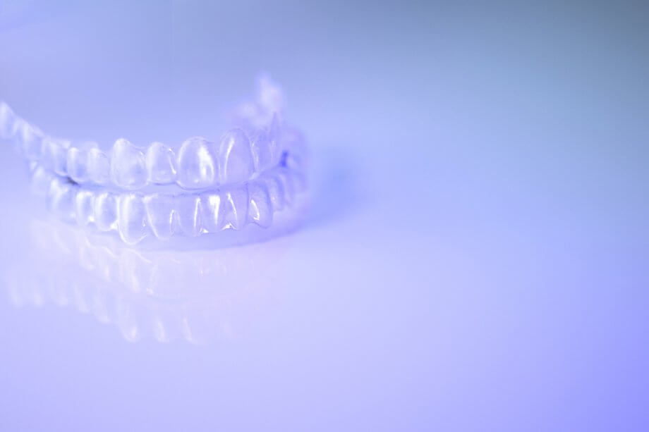 Pros and Cons of Using Invisalign to Straighten Your Teeth